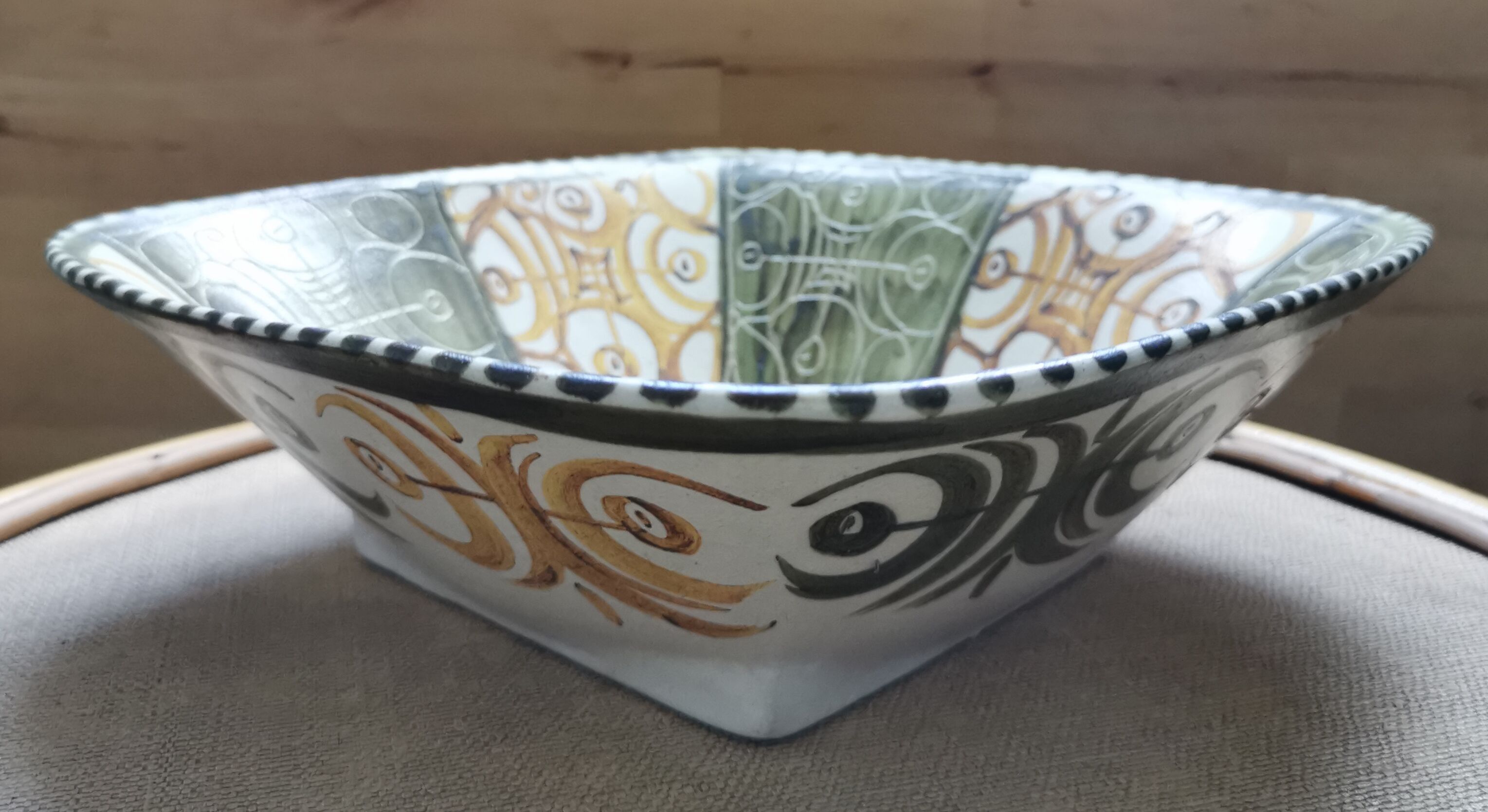 Keralluc enamelled sandstone cut by Andre Horellou