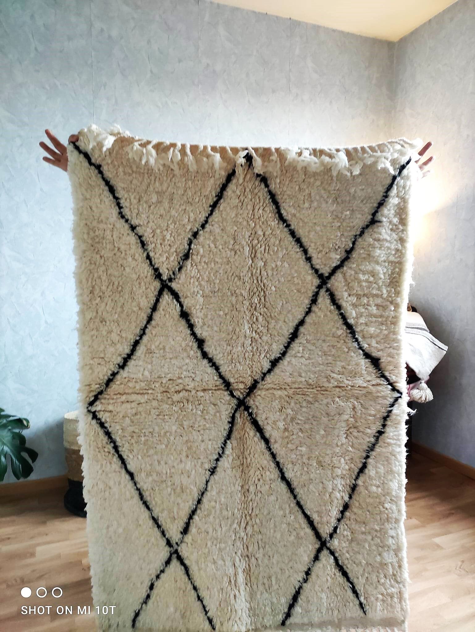 Berber carpet beni ouarain 1m65 by 95cm