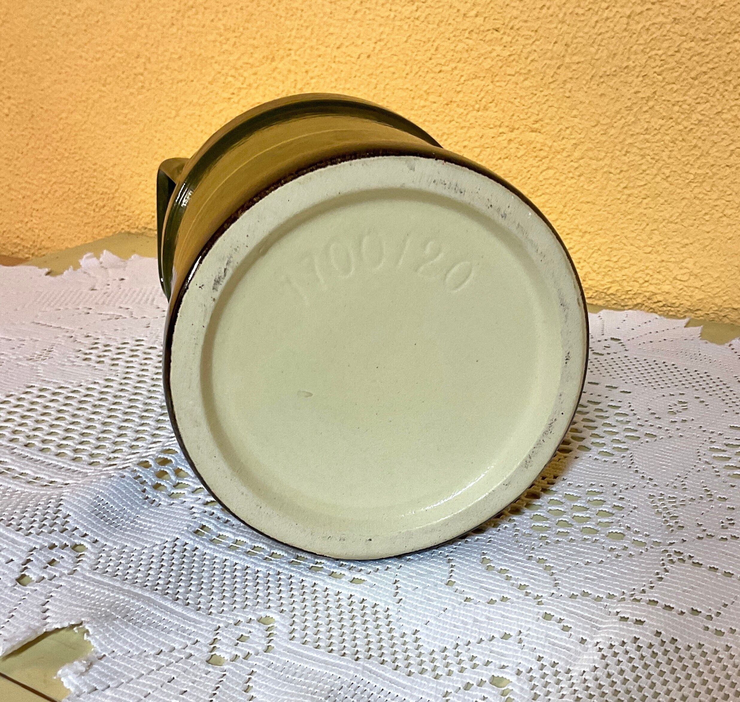 Field ceramic milk jug