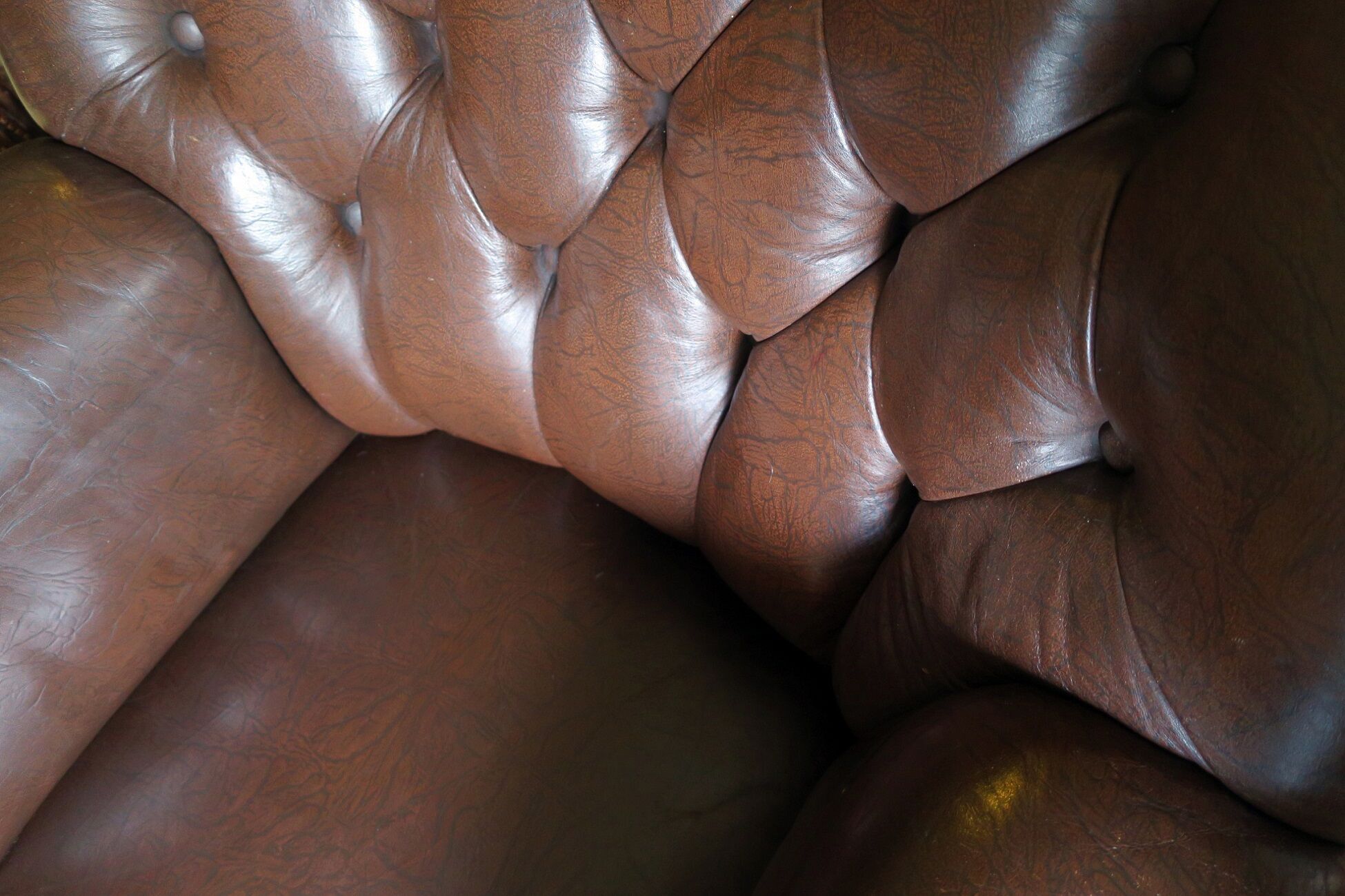 Vintage Dark Brown Leather Club Chair