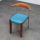 Ensemble de 4 chaises de salle à manger en cuir postmodernes, Italie, années 1990.