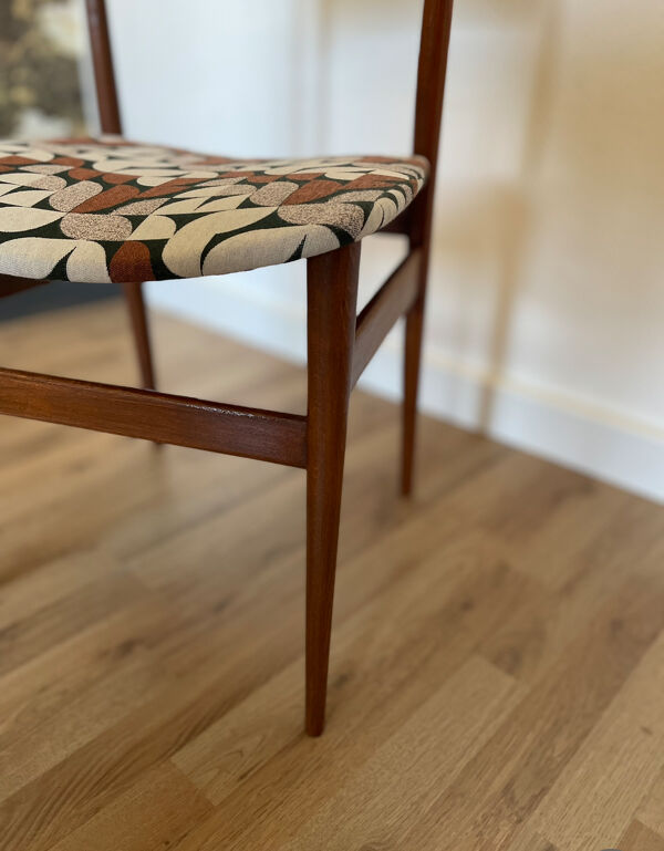 Chaise année 70