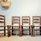 Chaises brutalistes en bois et paille de George Robert
