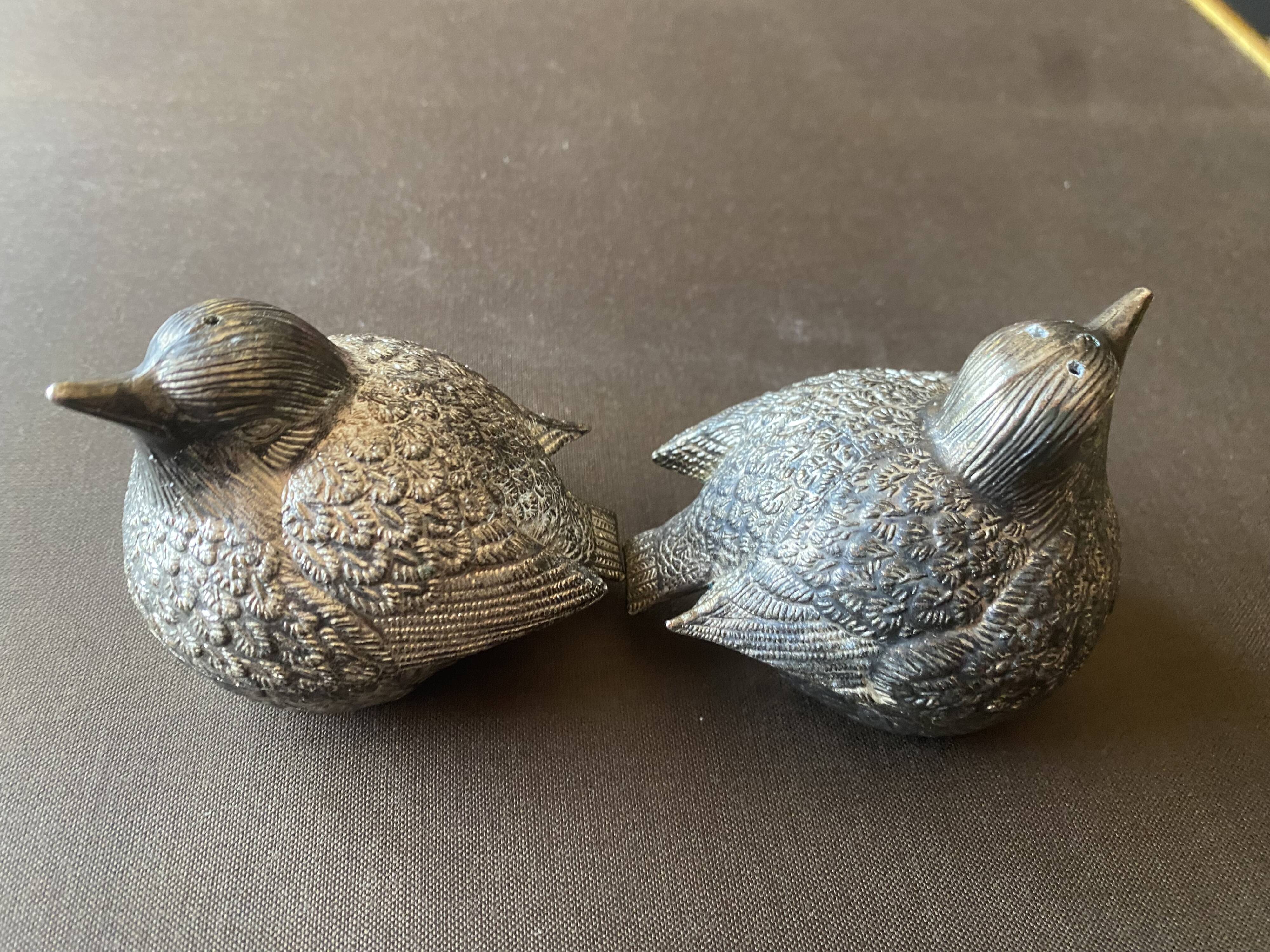 Sparrow salt and pepper duo