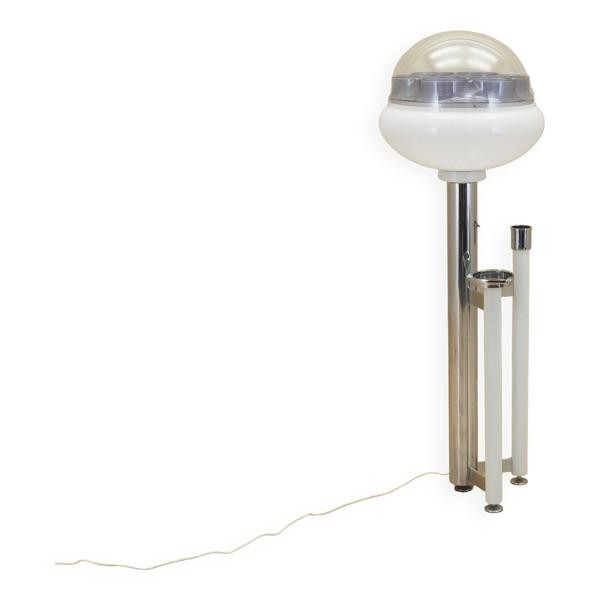 Lampadaire avec cendrier, design Space Age, années 1960, production : Italie — Beyit