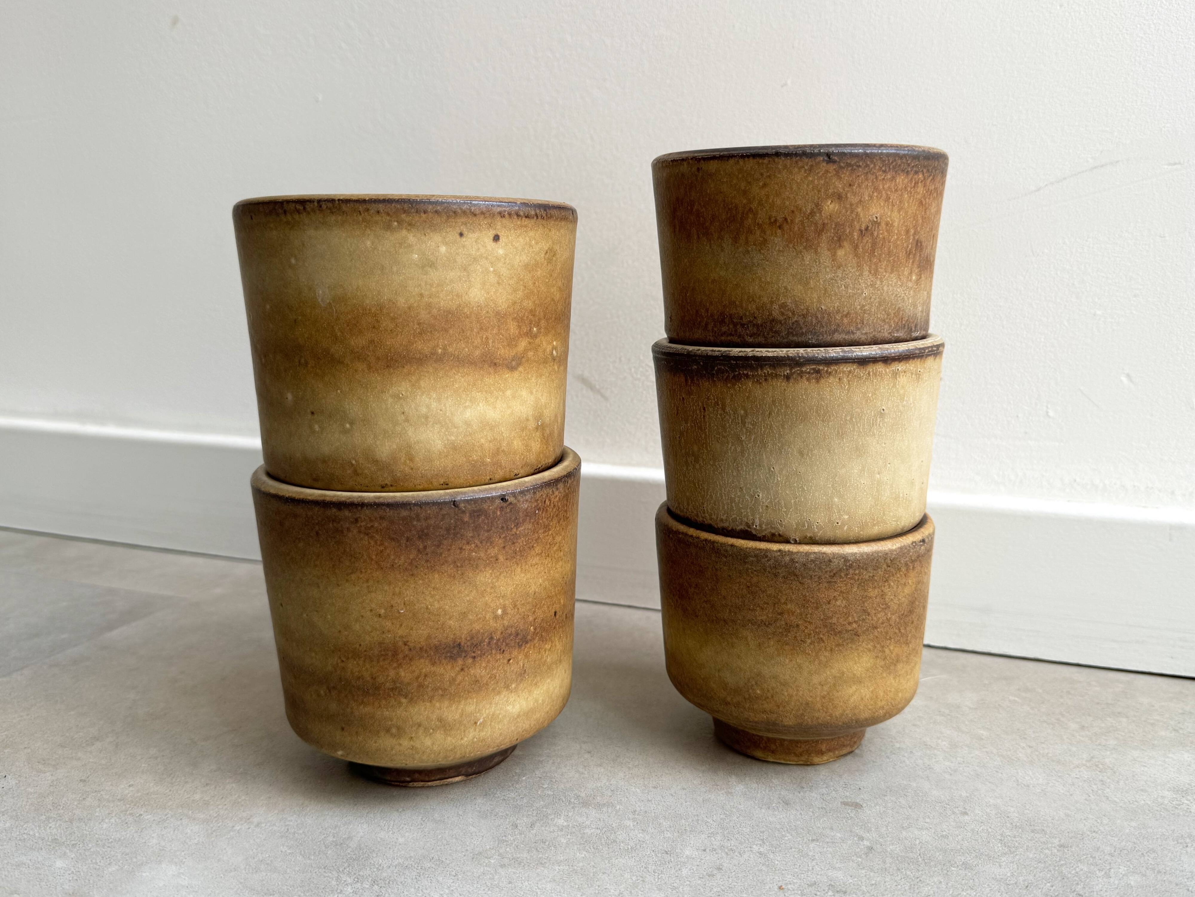 Set of 5 vintage Dutch ceramic 70s planters / flower pots