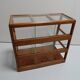 Vitrine de boulangerie vintage