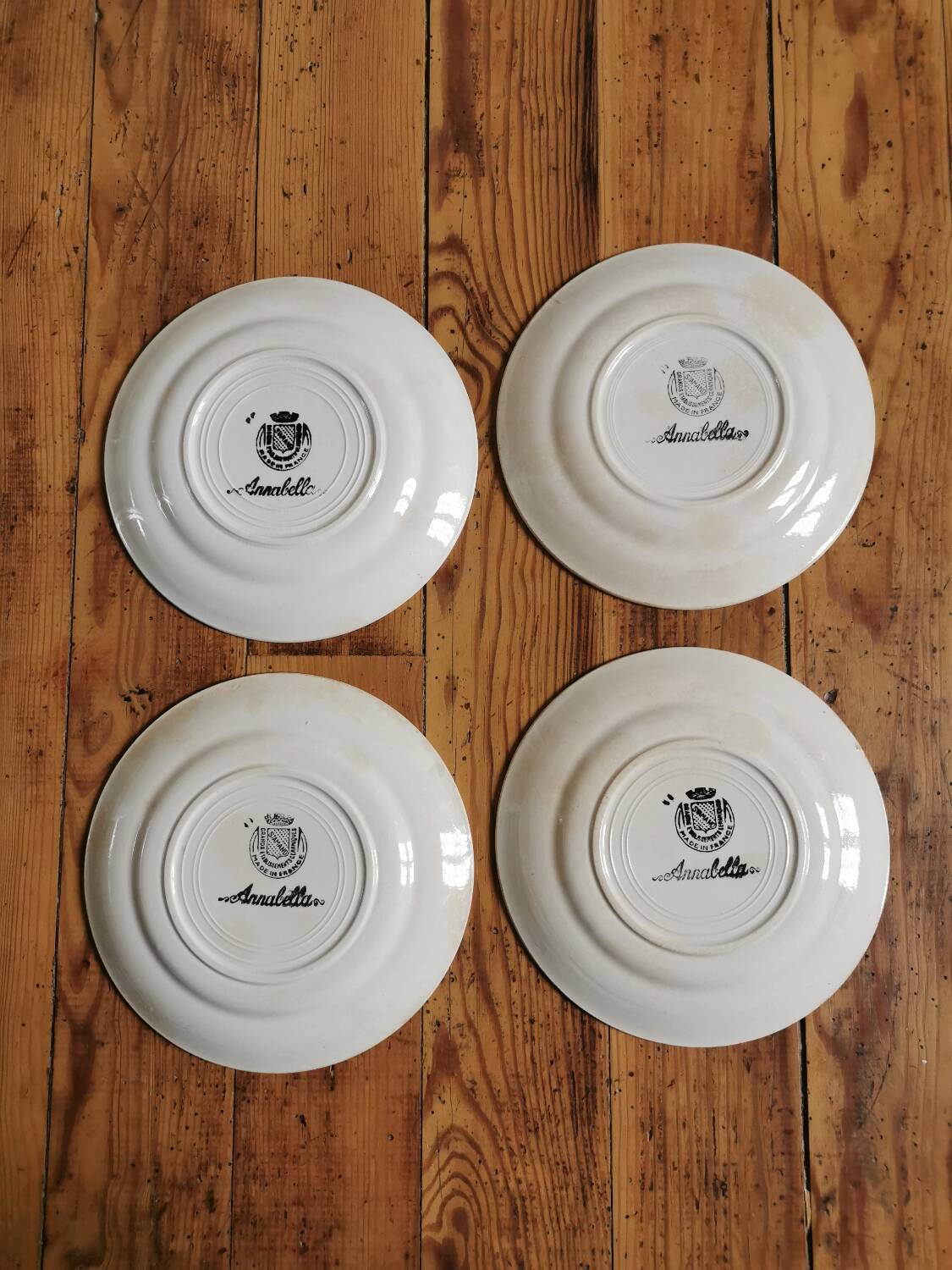 Mix of vintage dessert plates