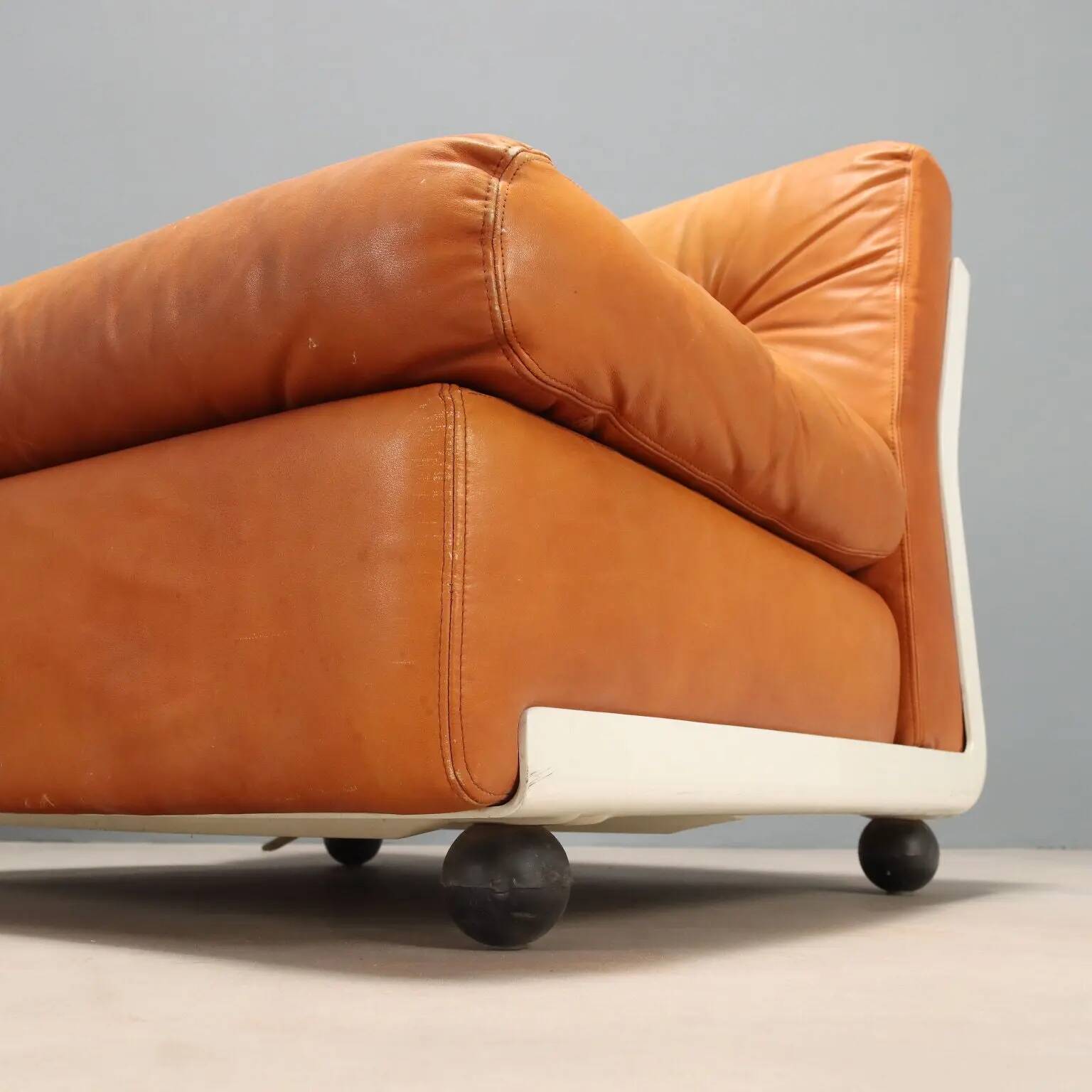 Amanta armchairs B&B vintage design Mario Bellini Italy 1970s