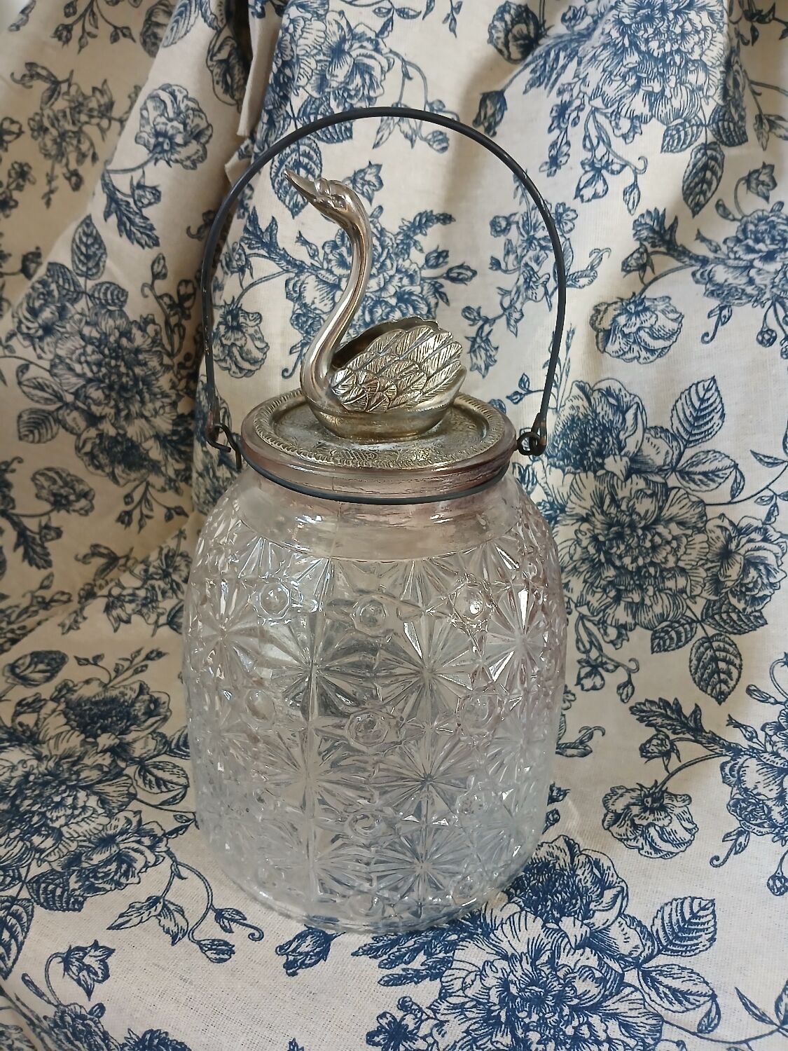 Antique candy dish/biscuit bucket