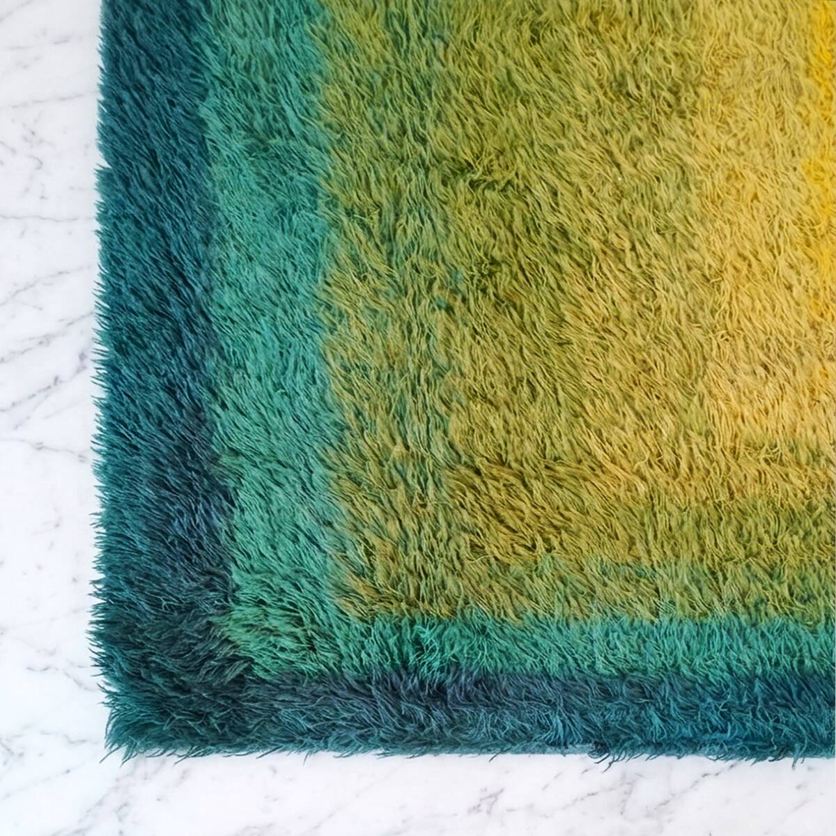 1970s Mid-Century Modern "Homage to the Square" Shag Rug – Geometric Op-Art