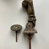 Ancien heurtoir de porte bronze forme main