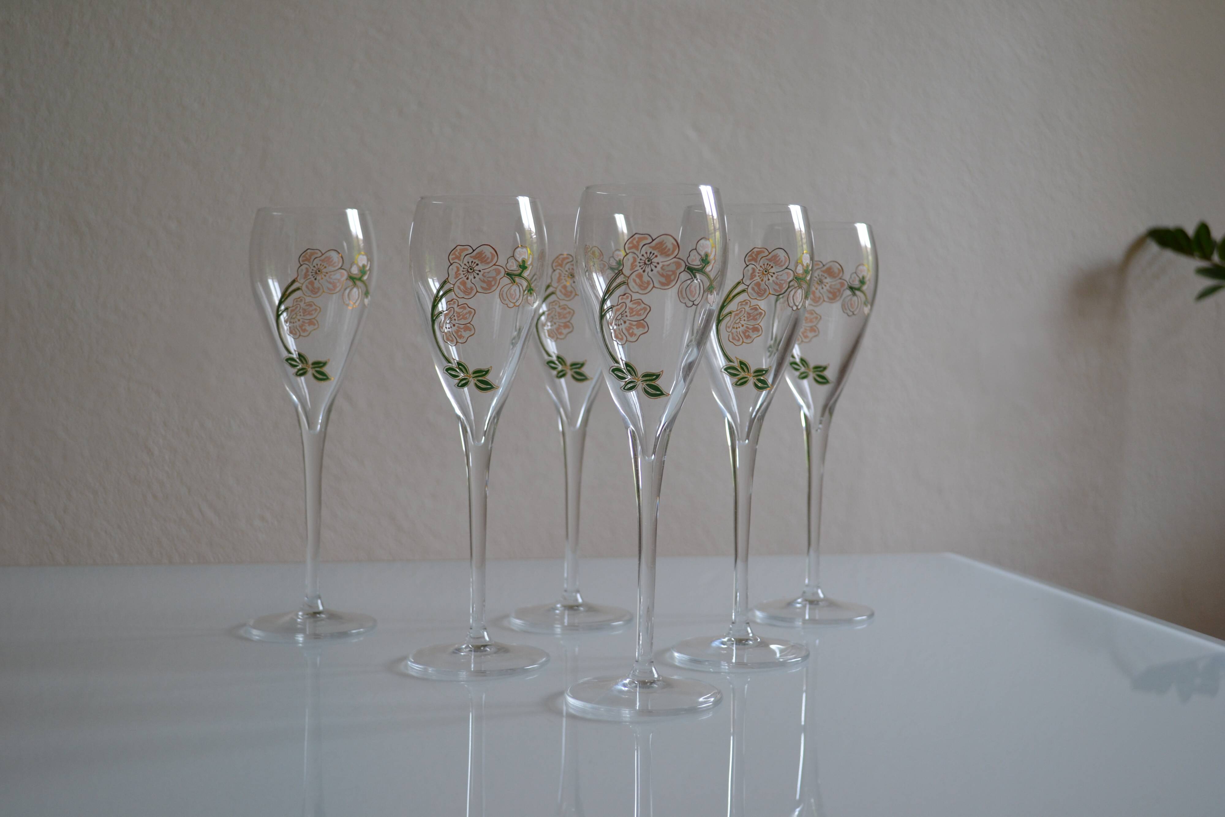 6 champagne flutes Perrier Jouet model Belle Époque by Emile Gallé