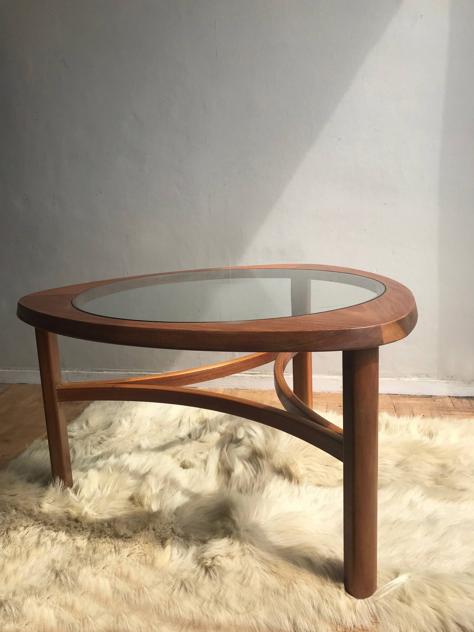 Table basse des éditions Nathan, 1960