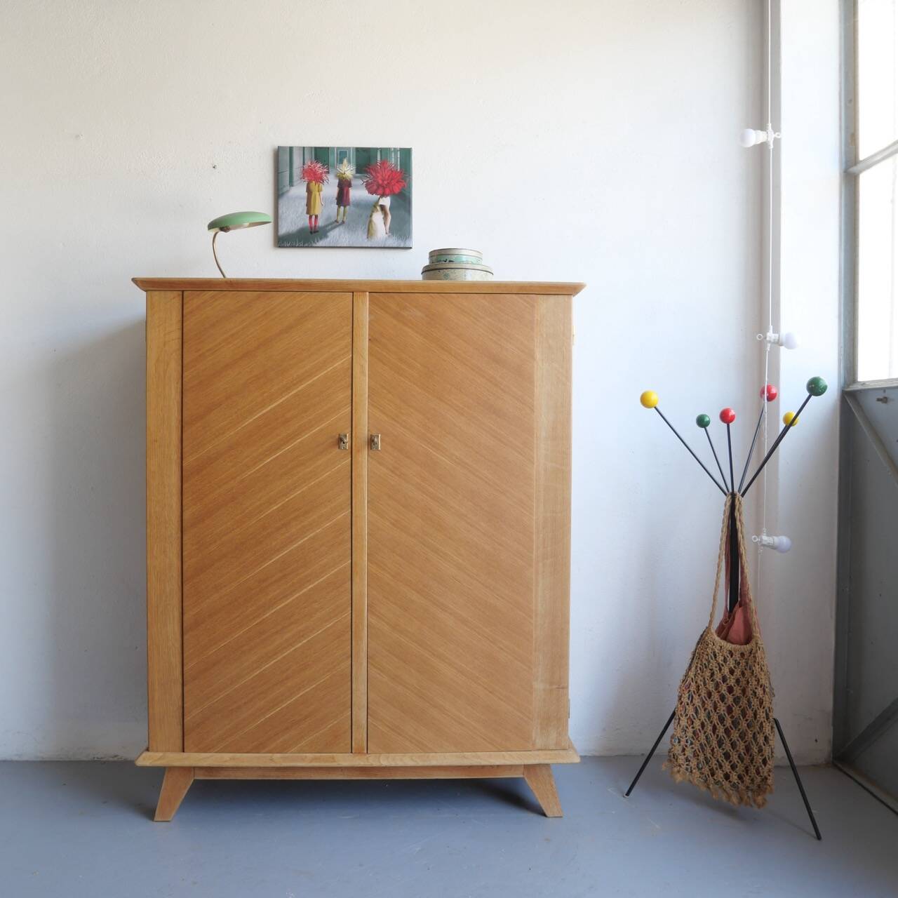 Armoire vintage rénovée 1950