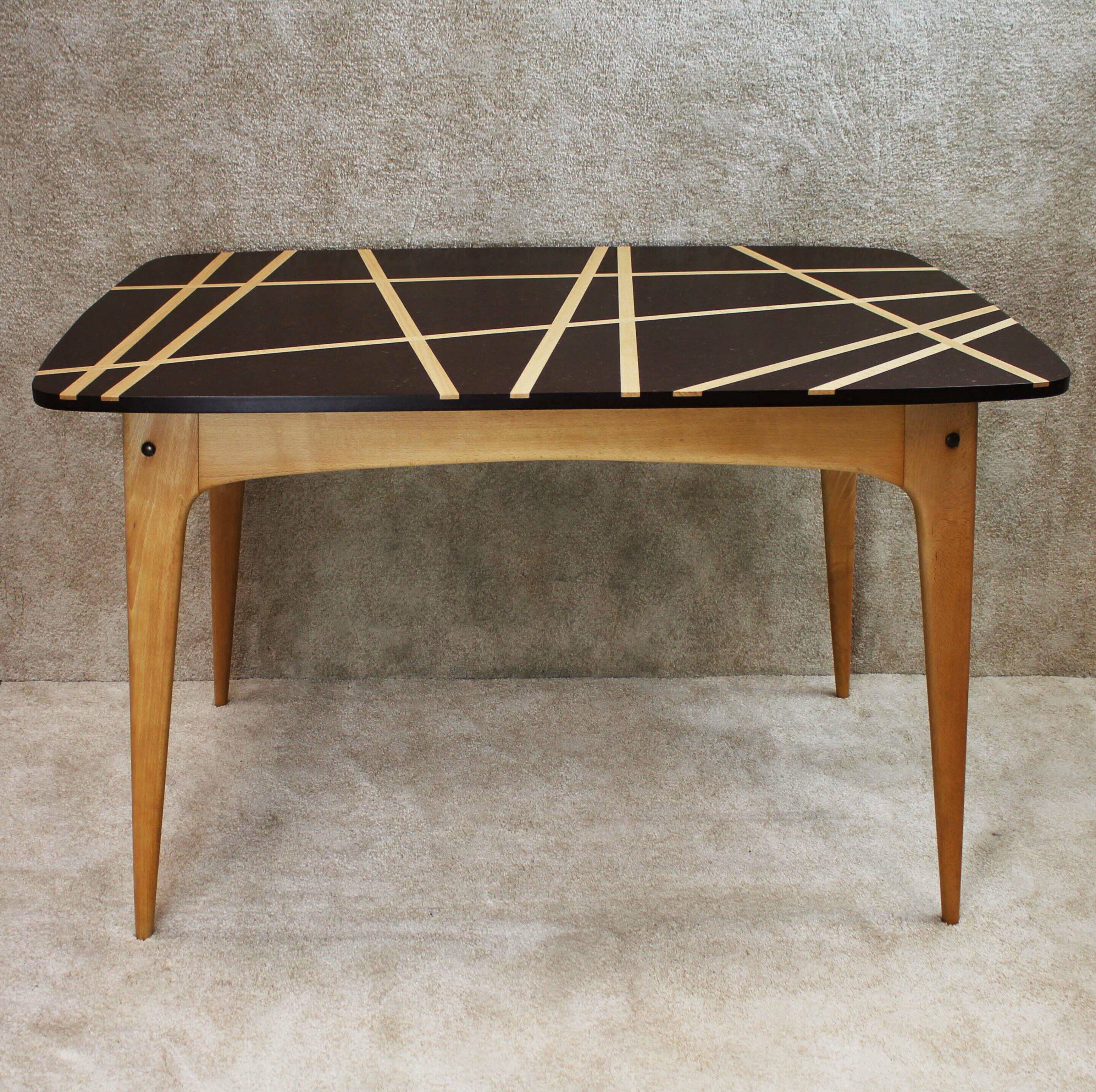 Table or Desk