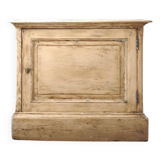 Large jam cupboard/ antique buffet in fir - XL size