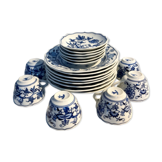 Zwiebelmuster luxury porcelain service