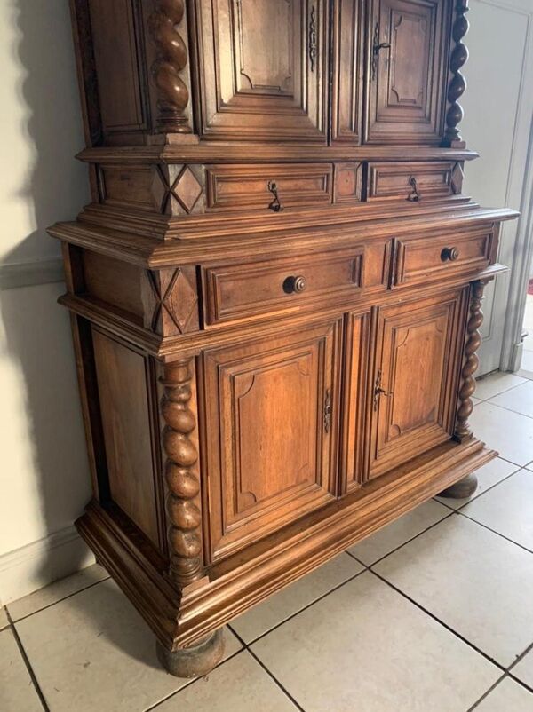Buffet 2 corps, style louis xiii, xviième siècle