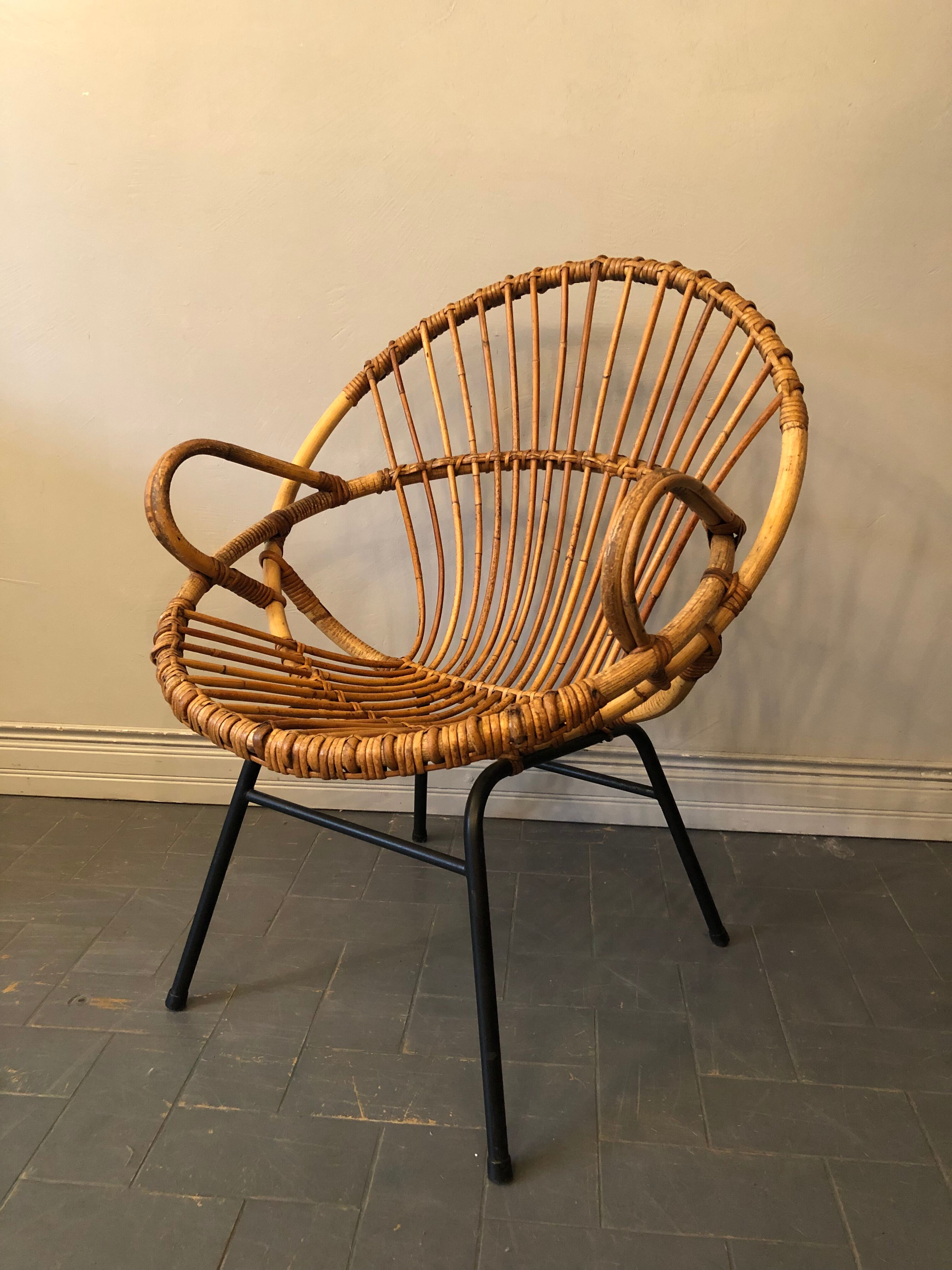 Rattan armchair 50s