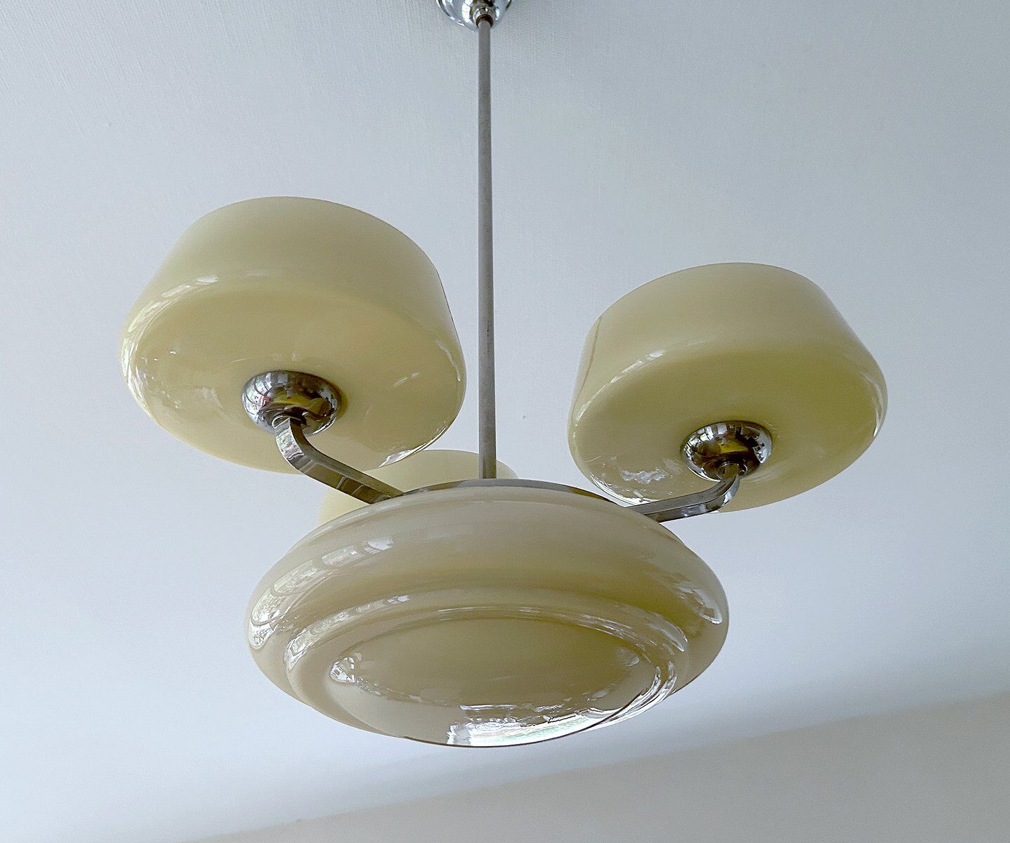 Large Art Deco pendant light in glass, 1930s