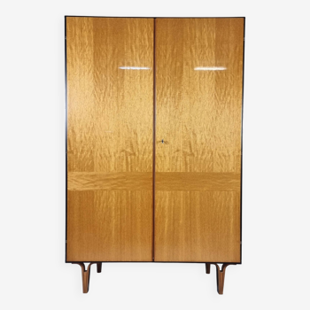 Armoire vintage en frêne Francisek Mezulanik de Novy Domov, 1970