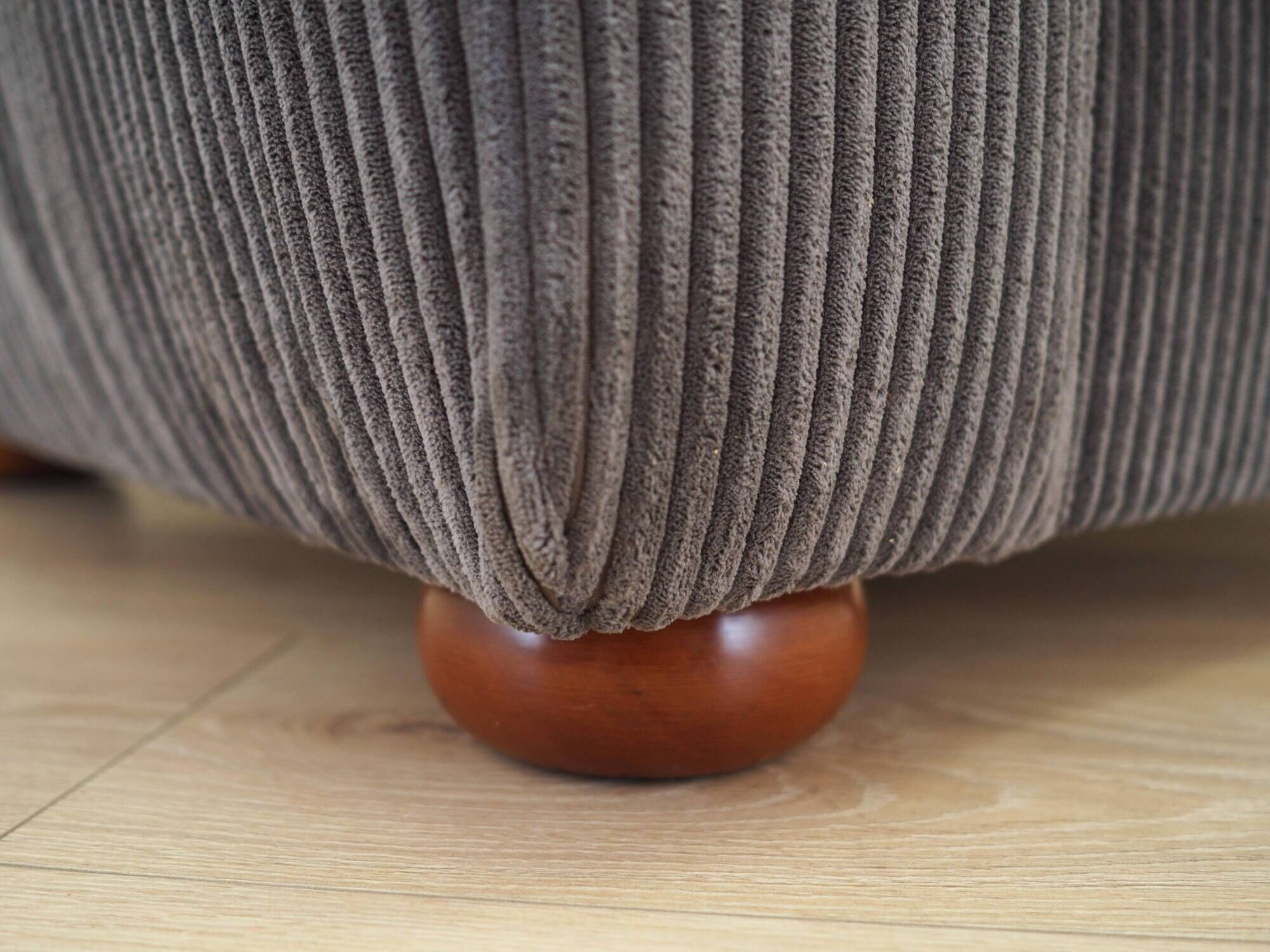 Grey velour armchair, Italian design, 1980s, production: Italy