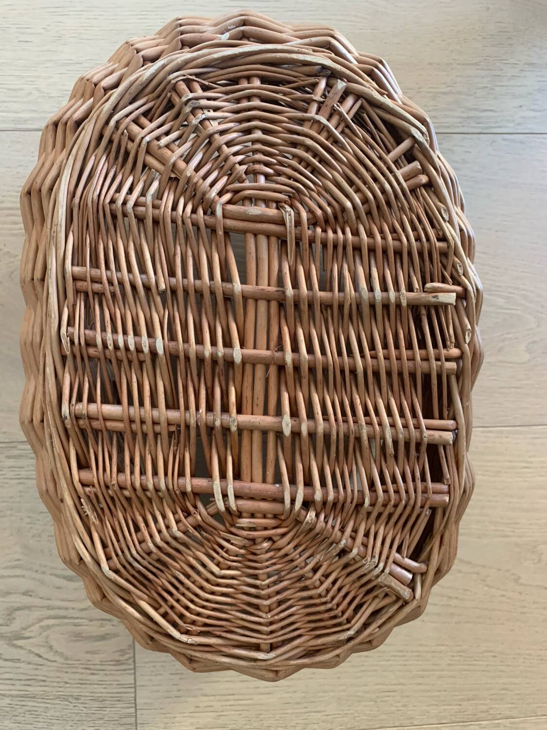 Panier en osier sans anse