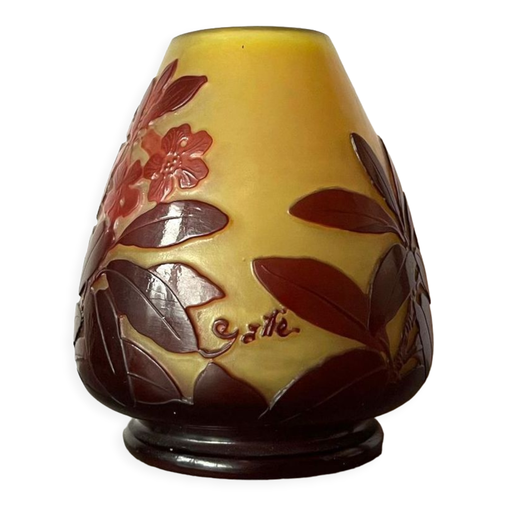 Joli Vase Ancien En Pâte De Verre Signature Fleurs Dégagées à L'acide