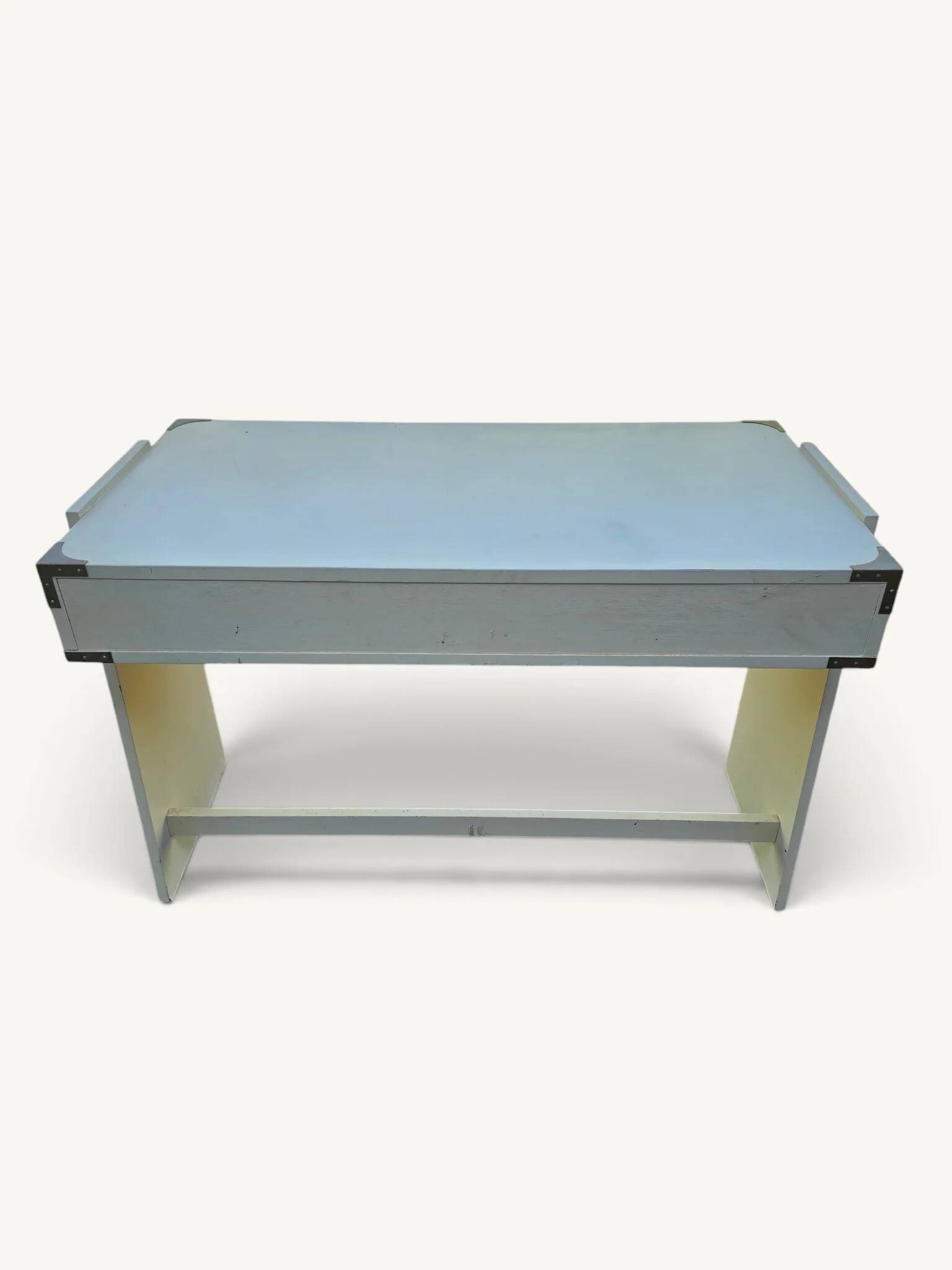 Bureau vintage campagne bois crème et laiton