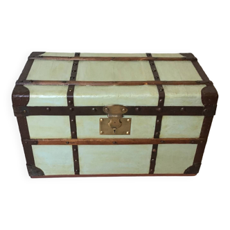 Rare old trunk Small size mail