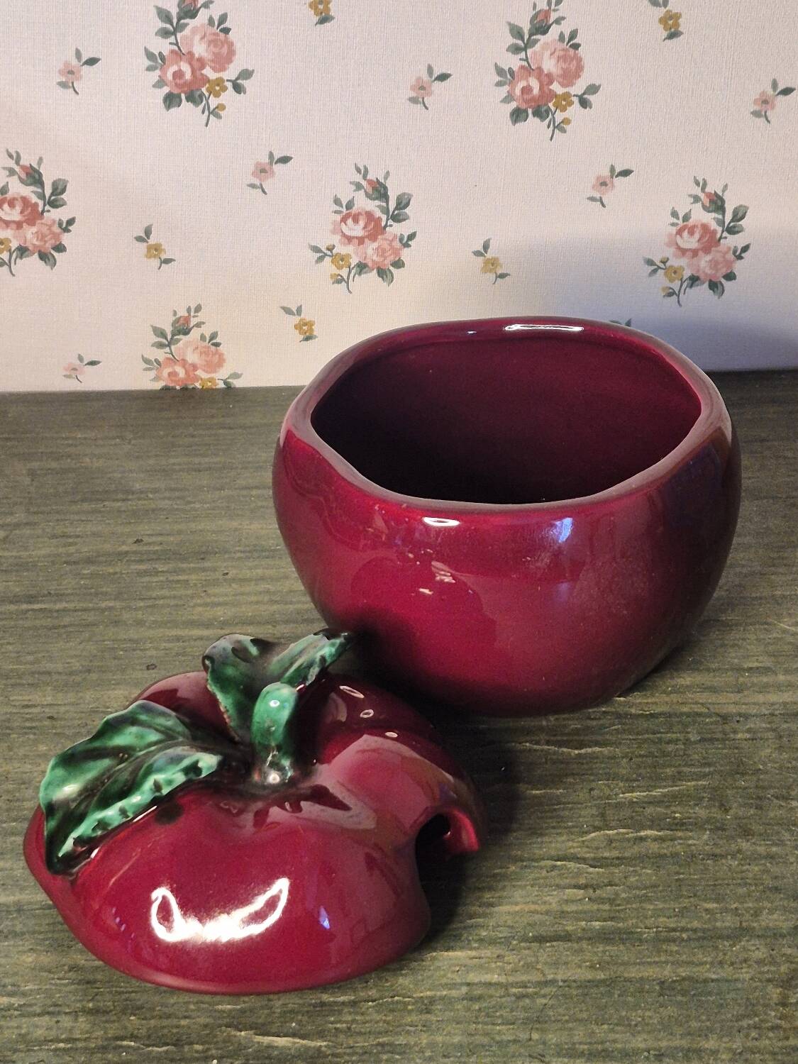 Vintage fruit bowl