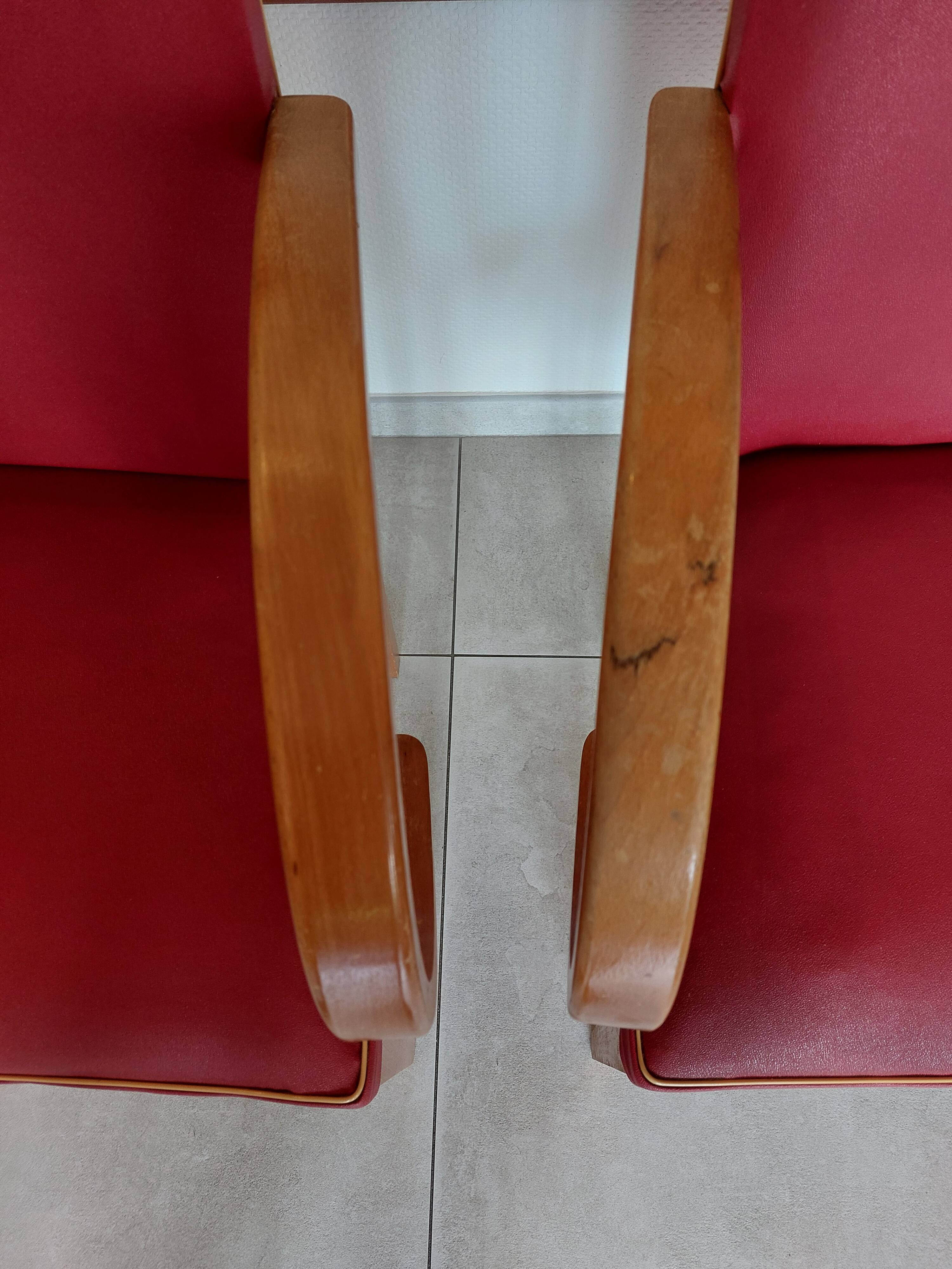 Pair of "moustache" bridge armchairs