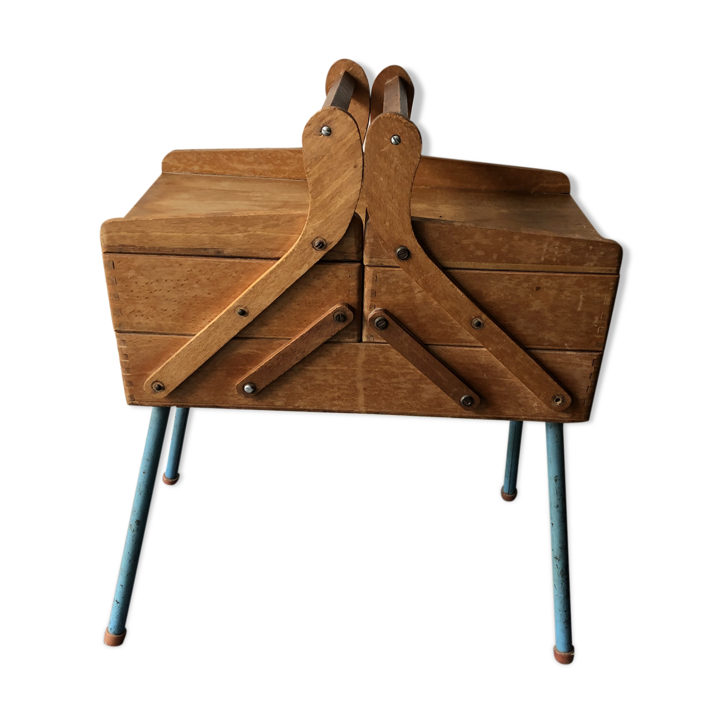 Vintage sewing basket