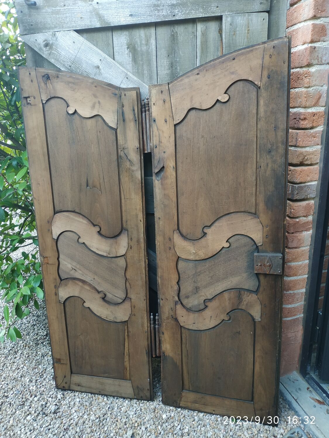 Pair of cabinet doors