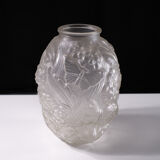 Satin pressed glass art deco vase, 1930s