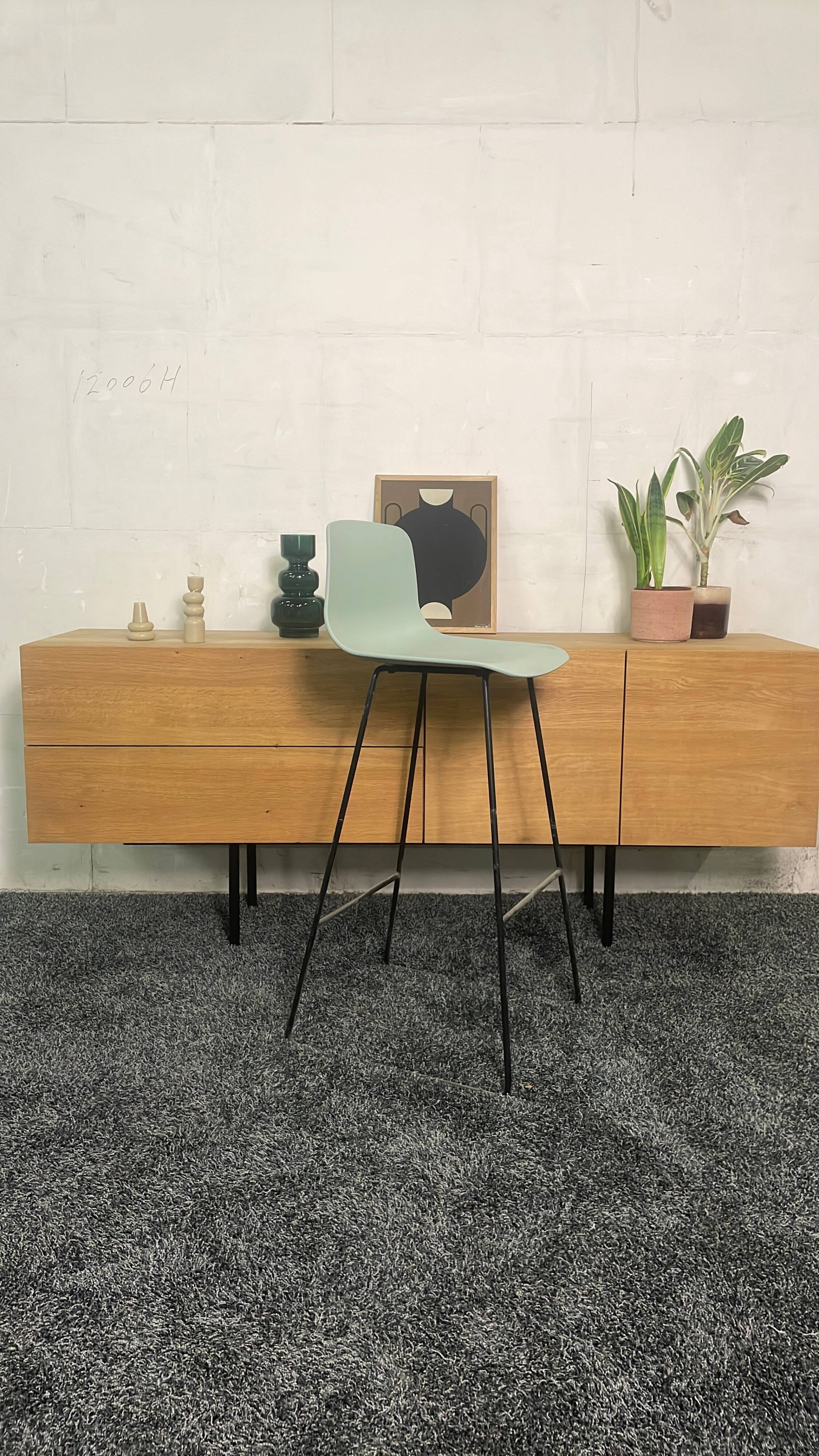 Fiber bar stool Muuto