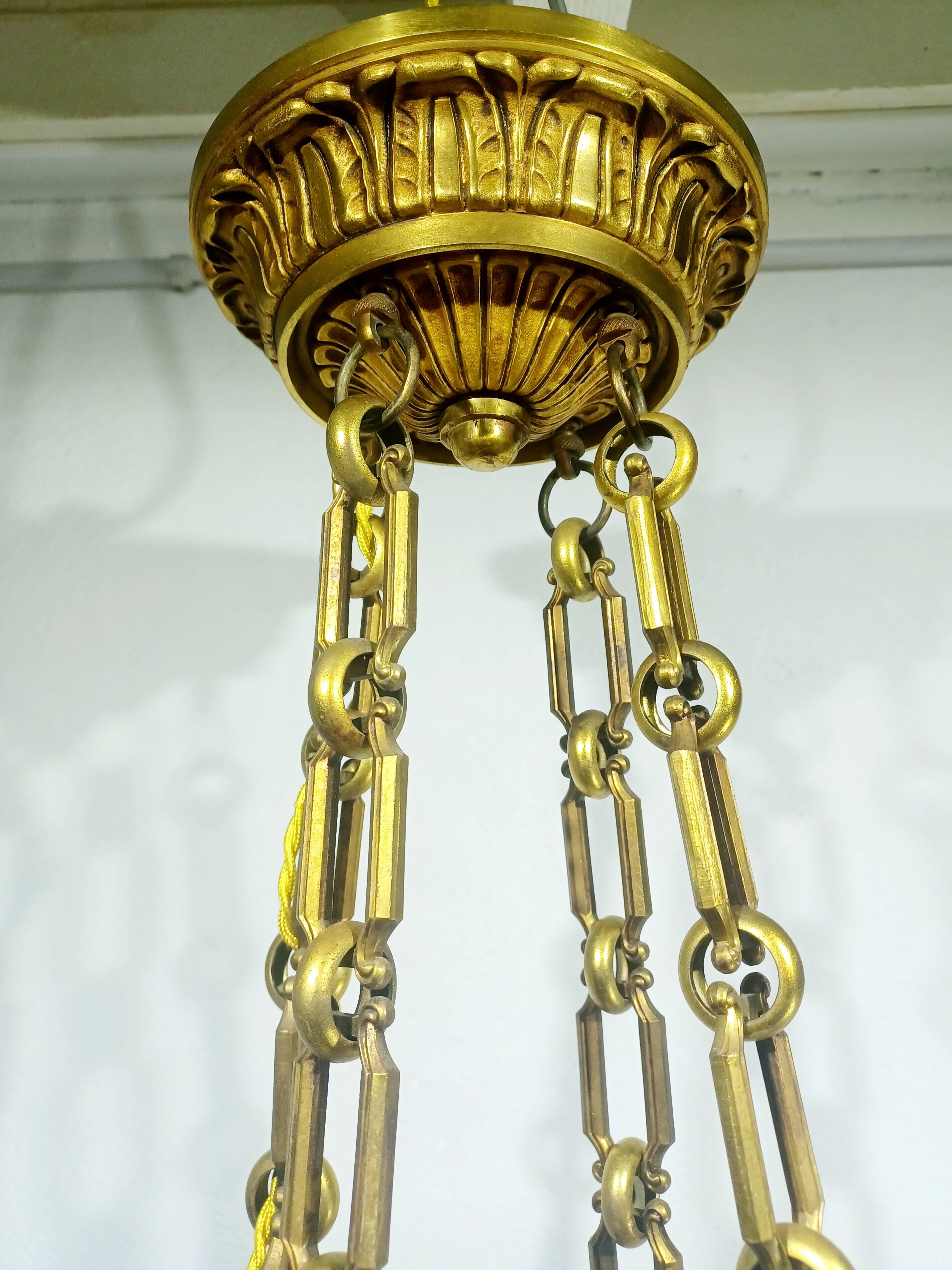 8-Light Empire Chandelier
