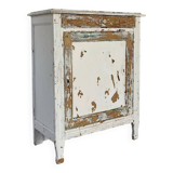 Patinated white jam maker