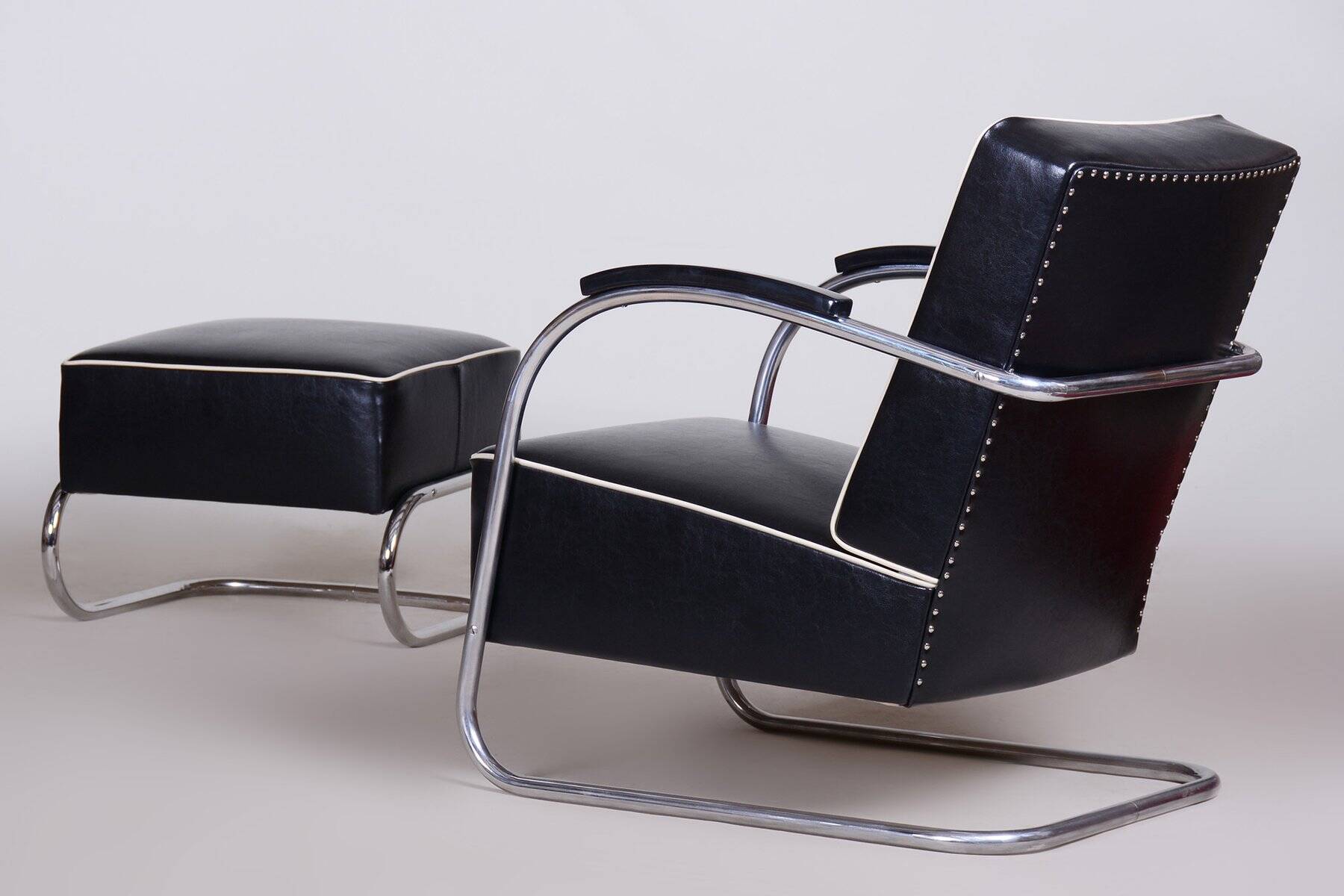 Bauhaus Armchair with Stool in Chrome attributed to Mücke-Melder, Czech, 1930s, Set of 2