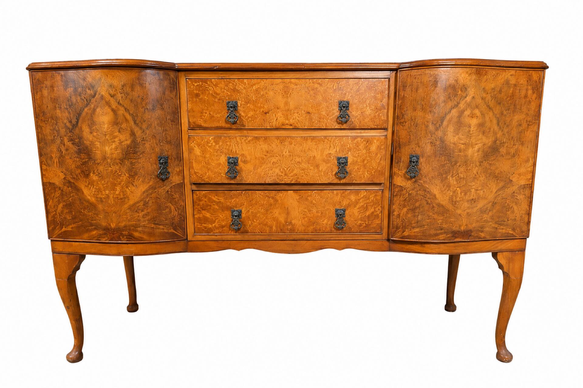 Art Deco walnut sideboard – 1930s