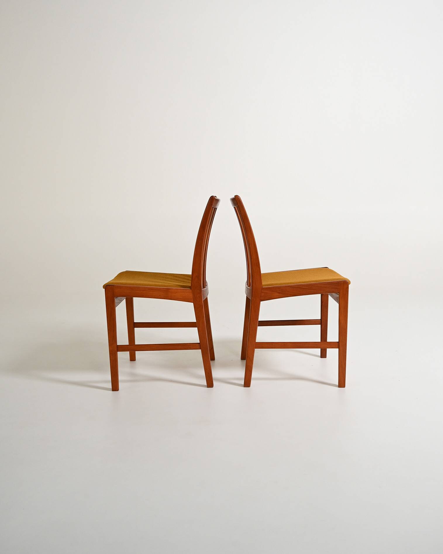 Set of 4 teak dining chairs, Scandinavia, 1960s