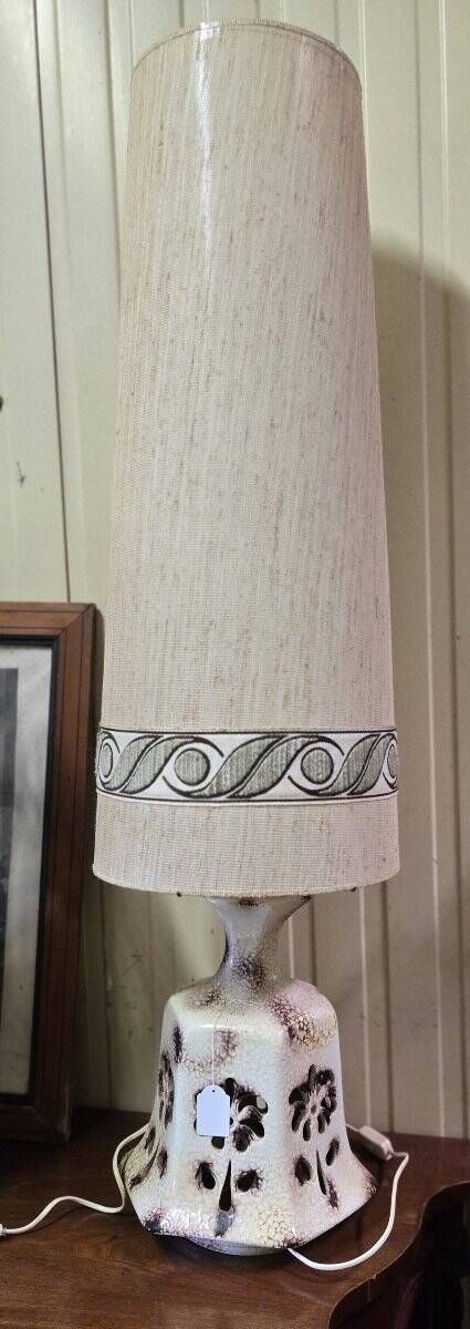 Very large ceramic lamp / floor lamp from the Art Deco period.