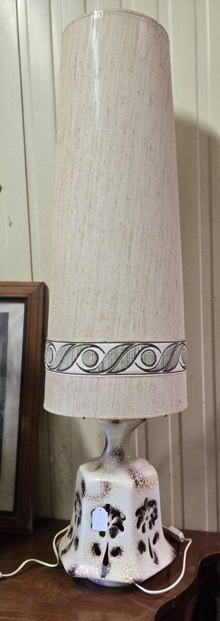 Very large ceramic lamp / floor lamp from the Art Deco period.