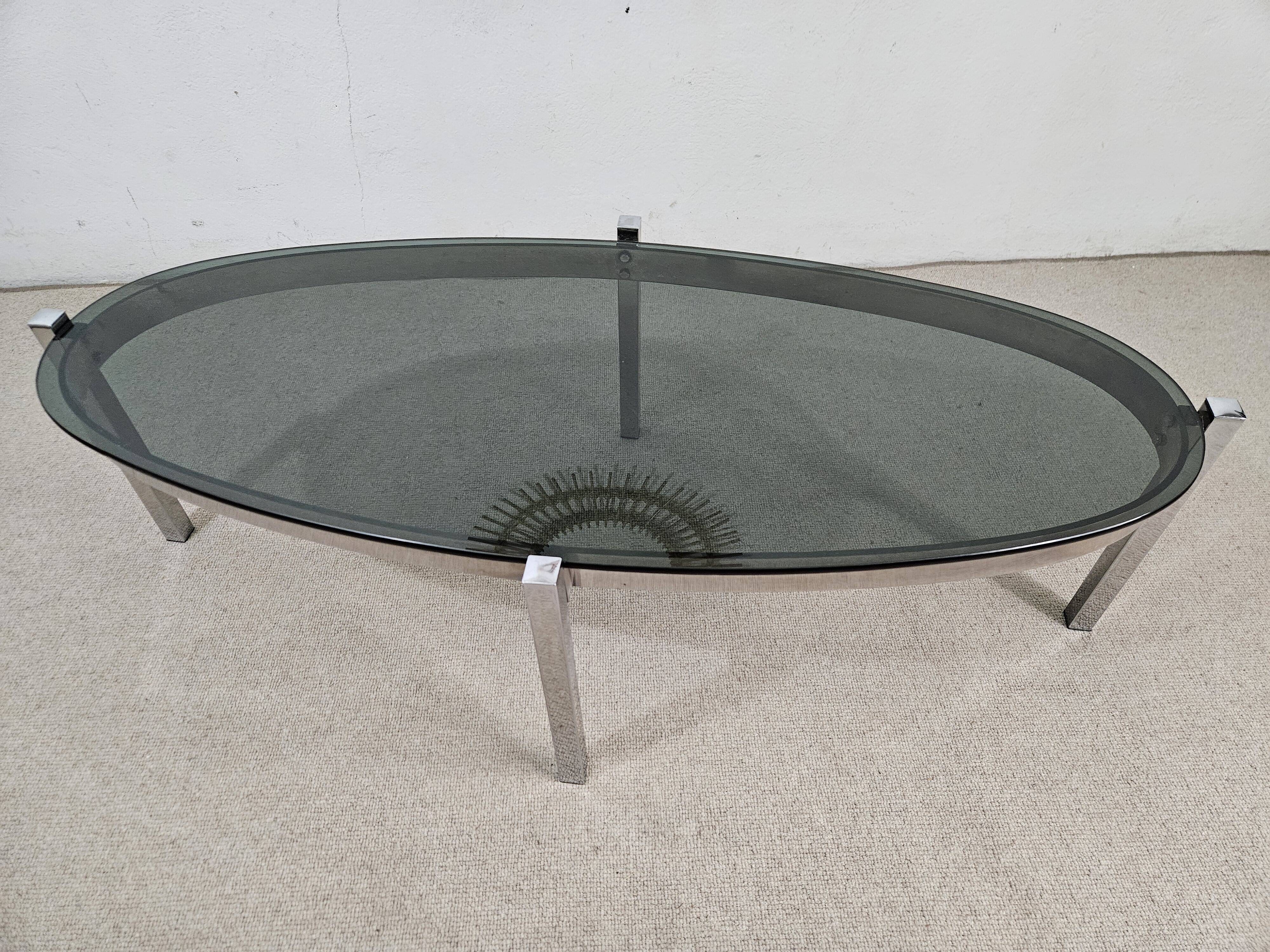 Table basse vintage ovale - Design 70