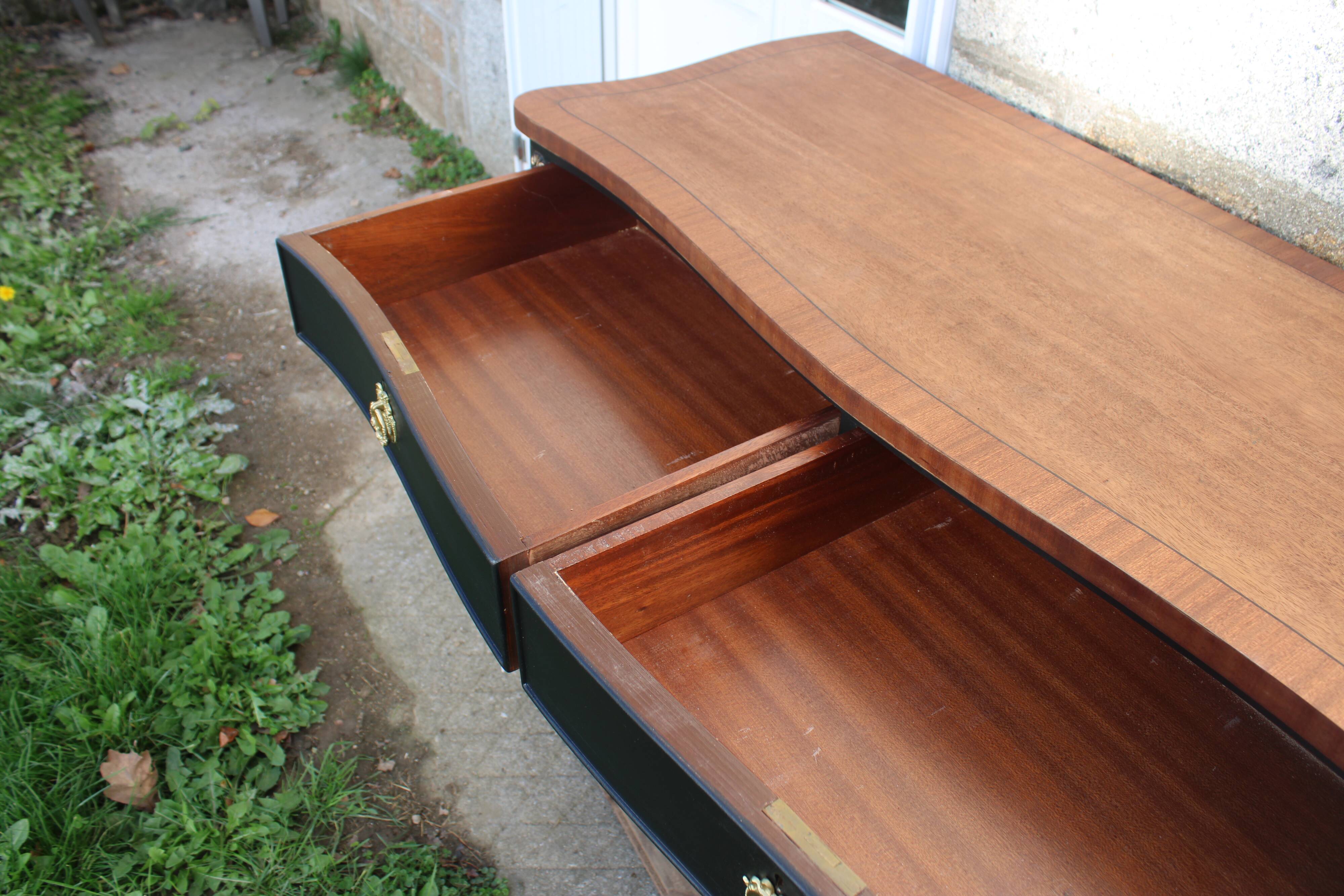 Restored antique console – Haussmannian elegance & velvet finish