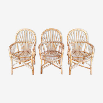 Trois chaises en rotin vintage