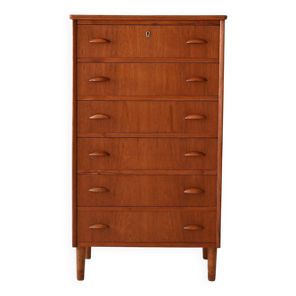 Buffet haut scandinave en teck avec poignées sculptées en surplomb