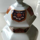 Decorative hexagonal potiche in fine Chinese porcelain, stamped and signed "Red Lions"