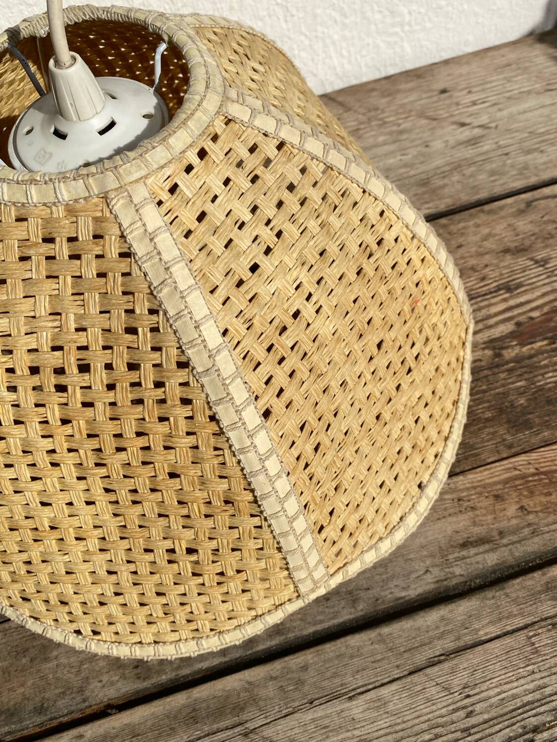 Rattan and flower cane hanging lamp